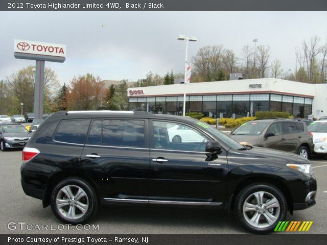 2012 Toyota Highlander Limited 4WD in Black