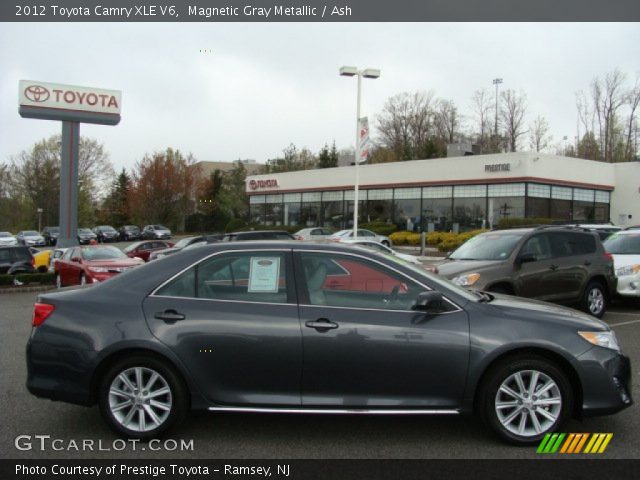 2012 Toyota Camry XLE V6 in Magnetic Gray Metallic