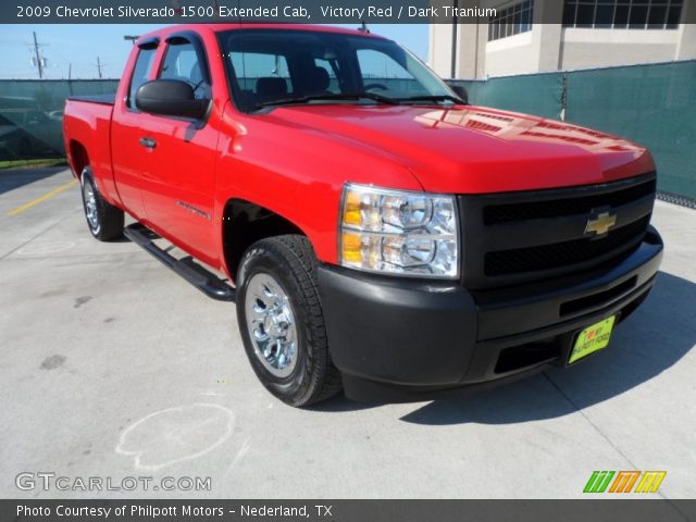 2009 Chevrolet Silverado 1500 Extended Cab in Victory Red