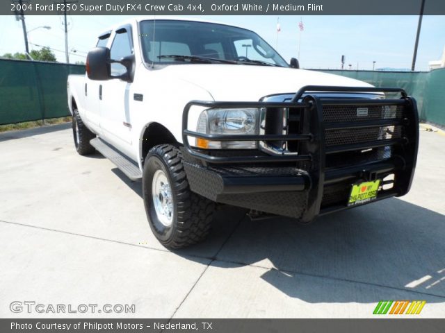 2004 Ford F250 Super Duty FX4 Crew Cab 4x4 in Oxford White