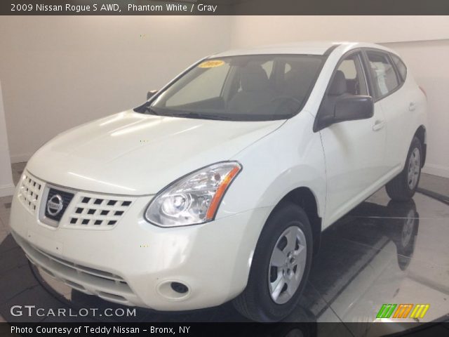 2009 Nissan Rogue S AWD in Phantom White