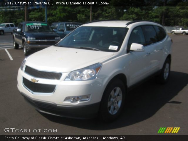 2012 Chevrolet Traverse LT in White Diamond Tricoat