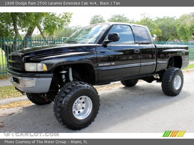 1998 Dodge Ram 2500 Laramie Extended Cab 4x4 in Black