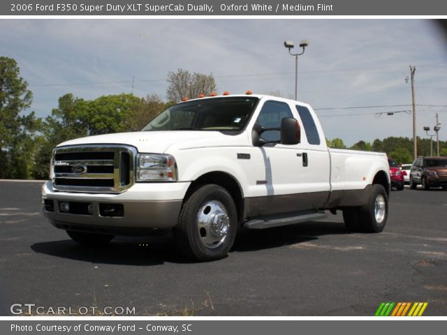 2006 Ford F350 Super Duty XLT SuperCab Dually in Oxford White