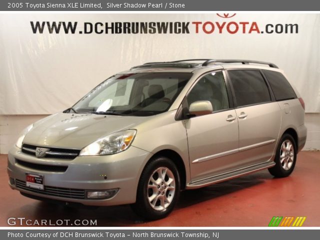 2005 Toyota Sienna XLE Limited in Silver Shadow Pearl