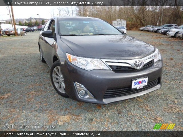 2012 Toyota Camry XLE V6 in Magnetic Gray Metallic