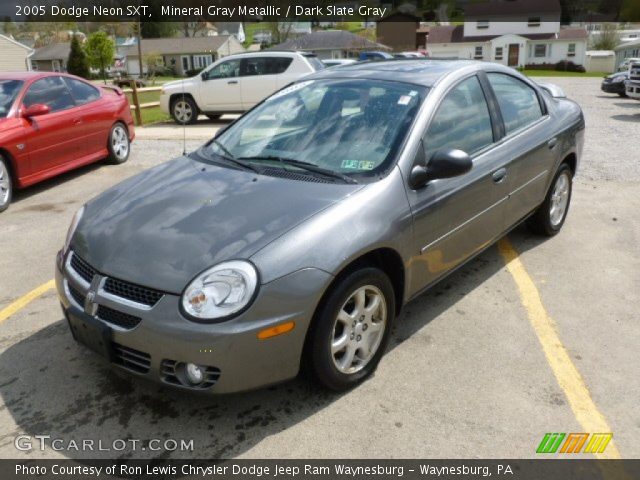 2005 Dodge Neon SXT in Mineral Gray Metallic