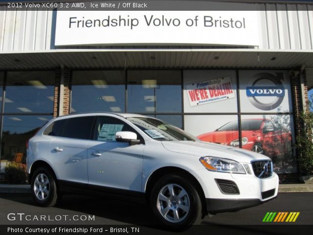 2012 Volvo XC60 3.2 AWD in Ice White