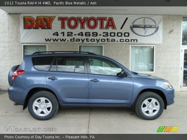 2012 Toyota RAV4 I4 4WD in Pacific Blue Metallic