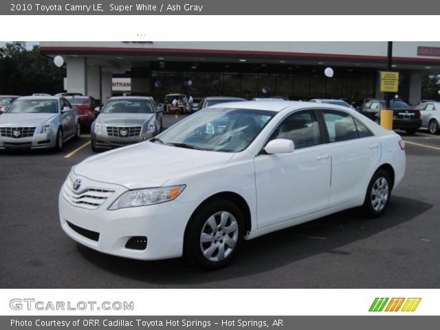 2010 Toyota Camry LE in Super White