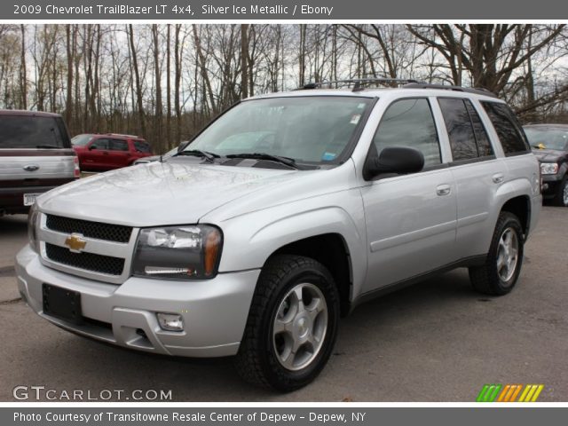 2009 Chevrolet TrailBlazer LT 4x4 in Silver Ice Metallic