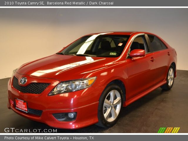 2010 Toyota Camry SE in Barcelona Red Metallic