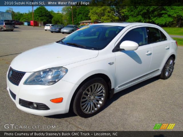 2010 Suzuki Kizashi SLS in White Water Pearl