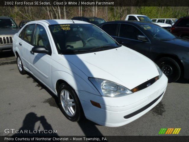 2002 Ford Focus SE Sedan in Cloud 9 White