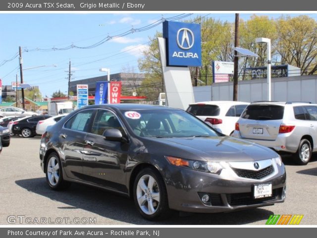 2009 Acura TSX Sedan in Grigio Metallic