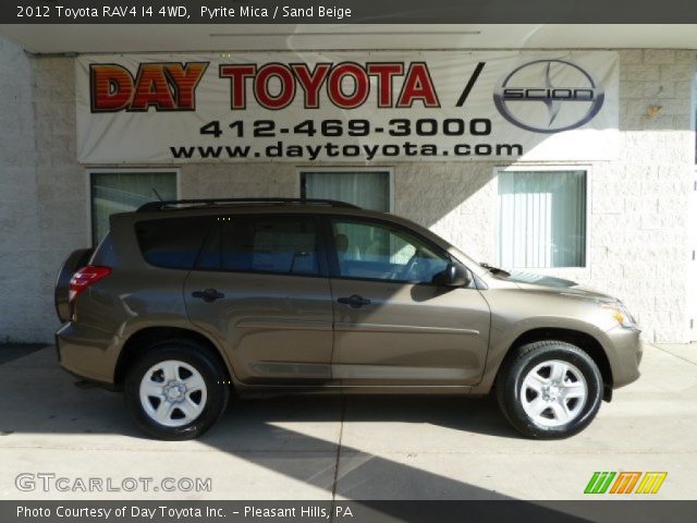 2012 Toyota RAV4 I4 4WD in Pyrite Mica