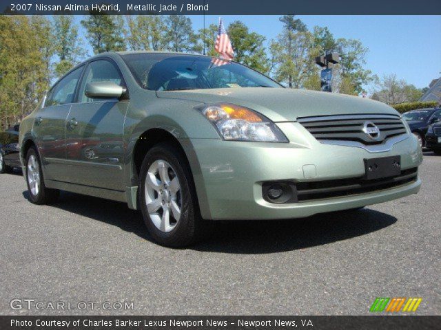 2007 Nissan Altima Hybrid in Metallic Jade