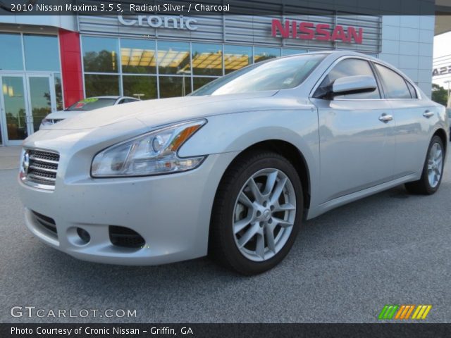 2010 Nissan Maxima 3.5 S in Radiant Silver