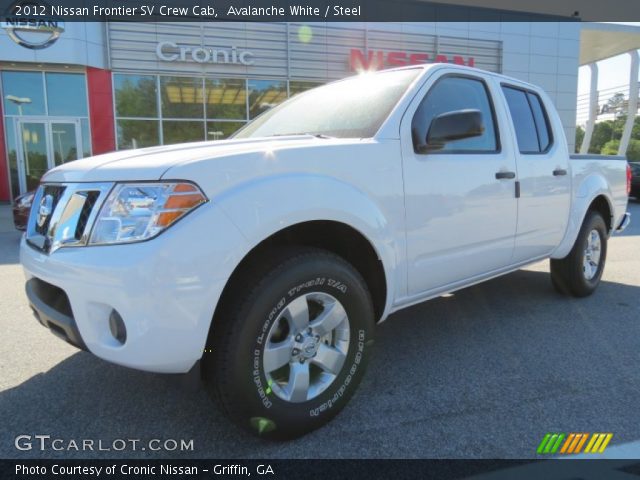 2012 Nissan Frontier SV Crew Cab in Avalanche White
