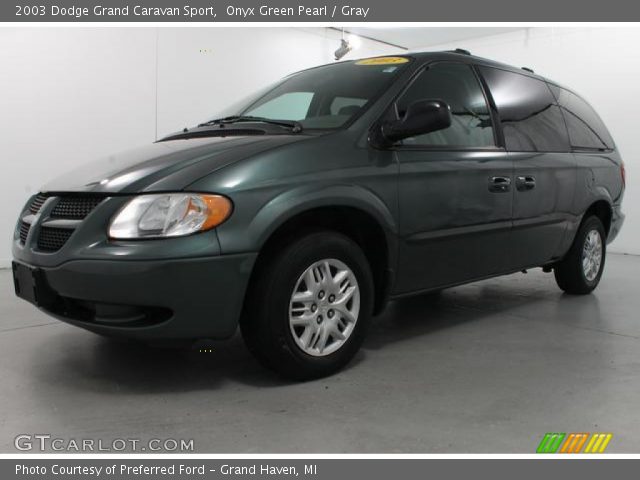 2003 Dodge Grand Caravan Sport in Onyx Green Pearl