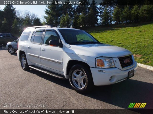 2002 GMC Envoy XL SLT 4x4 in Summit White