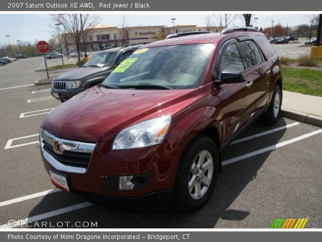 2007 Saturn Outlook XE AWD in Red Jewel