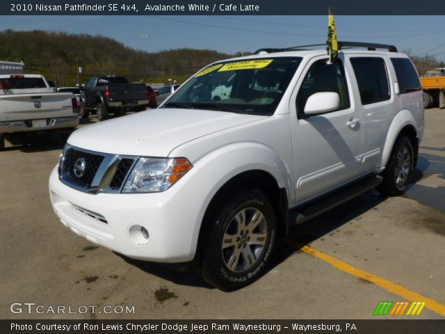 White nissan pathfinder 2010 #3