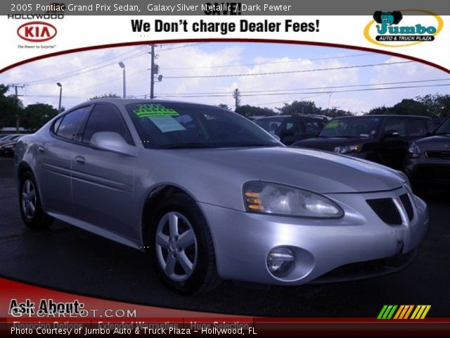 2005 Pontiac Grand Prix Sedan in Galaxy Silver Metallic