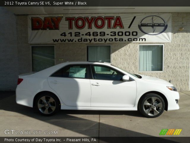 2012 Toyota Camry SE V6 in Super White