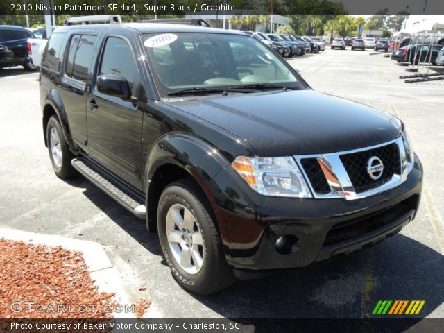 2010 Nissan Pathfinder SE 4x4 in Super Black