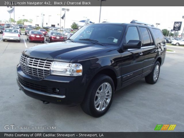 2011 Lincoln Navigator 4x2 in Black