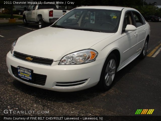 2011 Chevrolet Impala LS in Summit White
