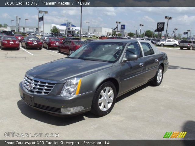 2006 Cadillac DTS  in Titanium Metallic