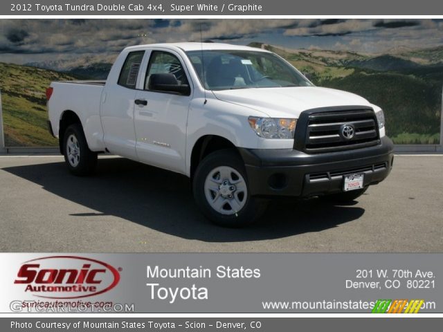 2012 Toyota Tundra Double Cab 4x4 in Super White