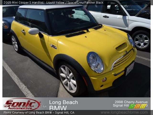 2005 Mini Cooper S Hardtop in Liquid Yellow