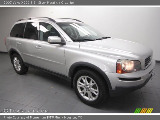 2007 Volvo XC90 3.2 in Silver Metallic