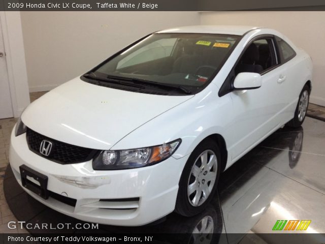 2009 Honda Civic LX Coupe in Taffeta White