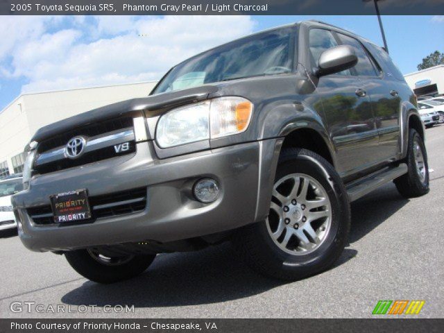 2005 Toyota Sequoia SR5 in Phantom Gray Pearl