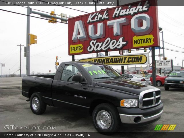 2004 Dodge Ram 1500 ST Regular Cab in Black