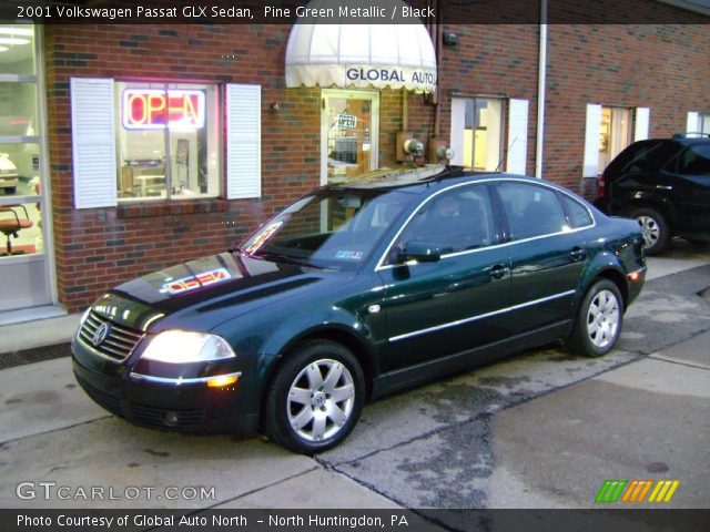 2001 Volkswagen Passat GLX Sedan in Pine Green Metallic