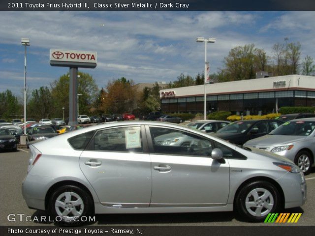 2011 Toyota Prius Hybrid III in Classic Silver Metallic