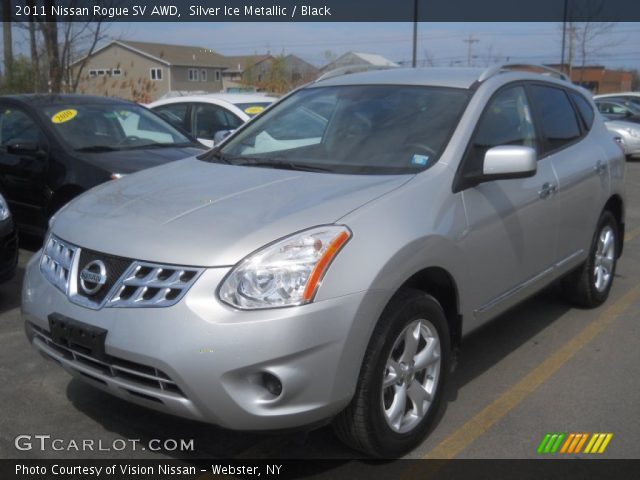 2011 Nissan Rogue SV AWD in Silver Ice Metallic