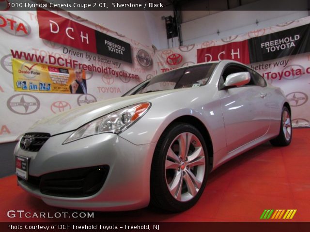 2010 Hyundai Genesis Coupe 2.0T in Silverstone