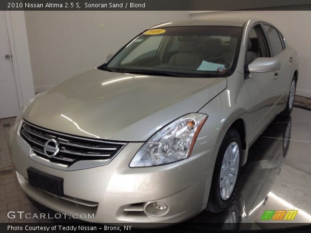 2010 Nissan Altima 2.5 S in Sonoran Sand