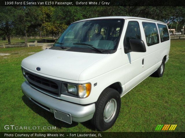 1998 Ford E Series Van E150 Passenger in Oxford White
