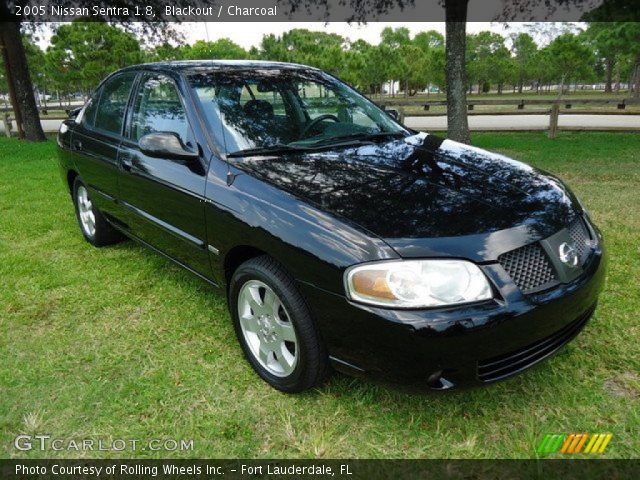 2005 Nissan Sentra 1.8 in Blackout