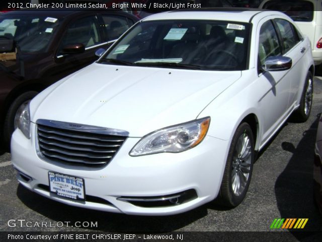 2012 Chrysler 200 Limited Sedan in Bright White