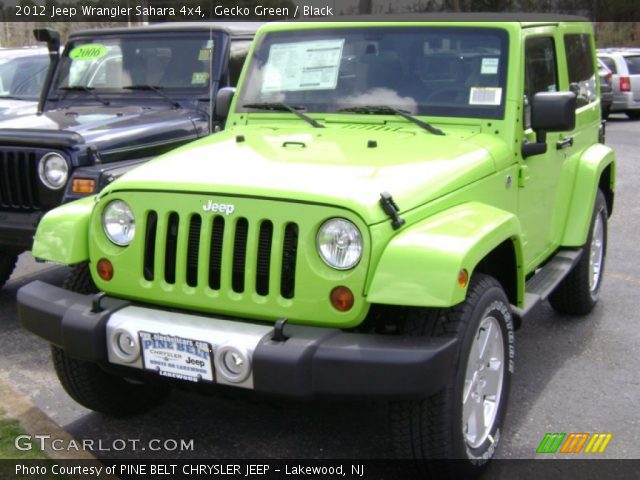 2012 Jeep Wrangler Sahara 4x4 in Gecko Green