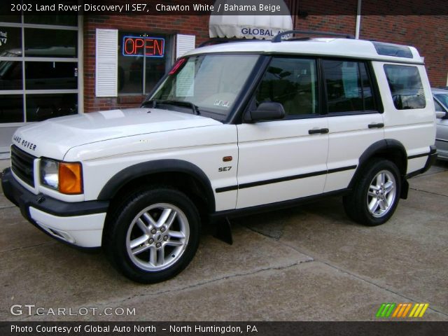 2002 Land Rover Discovery II SE7 in Chawton White