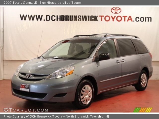 2007 Toyota Sienna LE in Blue Mirage Metallic